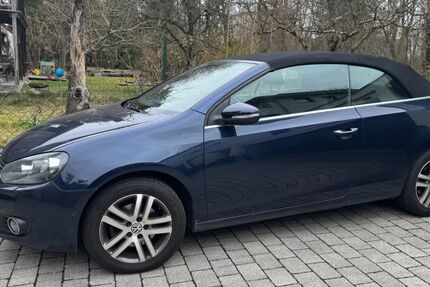 VW Golf 216.000 km 4.600 &euro; Maisach 82216