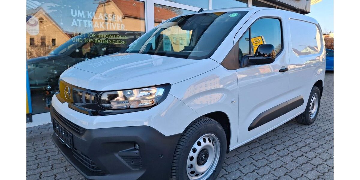 Opel Combo Electric 2.500 km 34.299 &euro; Großschönau 02779