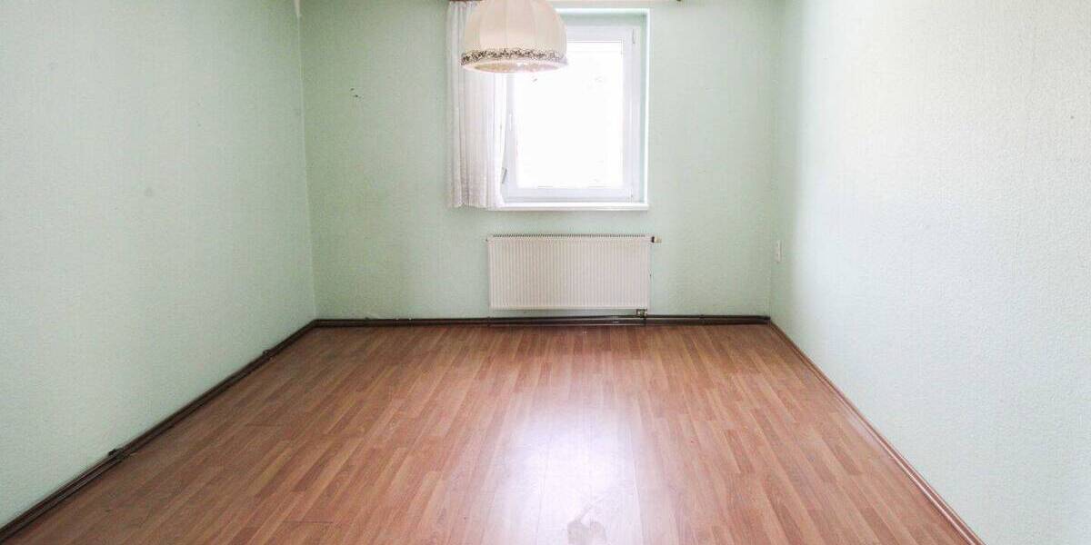 Einfamilienhaus Bernau bei Berlin Schmetzdorf - 4 Zimmer, 219.000&euro; | Angebot:26055205