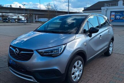 Opel Crossland (X) 60.500 km 12.490 &euro; Altbach 73776