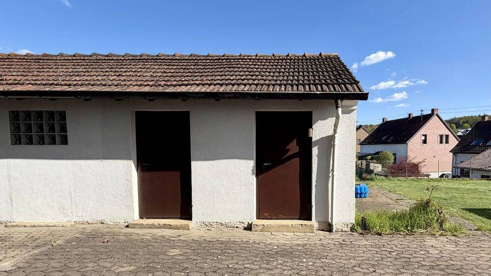 Doppelhaushälfte Friedrichsthal - 7 Zimmer, 150 m&sup2;, 247.000&euro; | Angebot:26419749