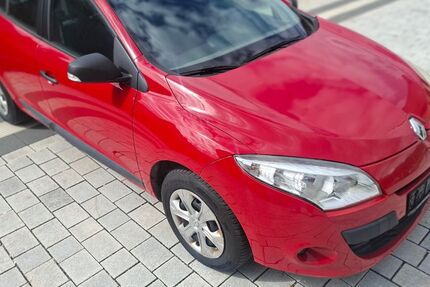 Renault Megane 95.000 km 3.000 &euro; zella-mehlis 98544