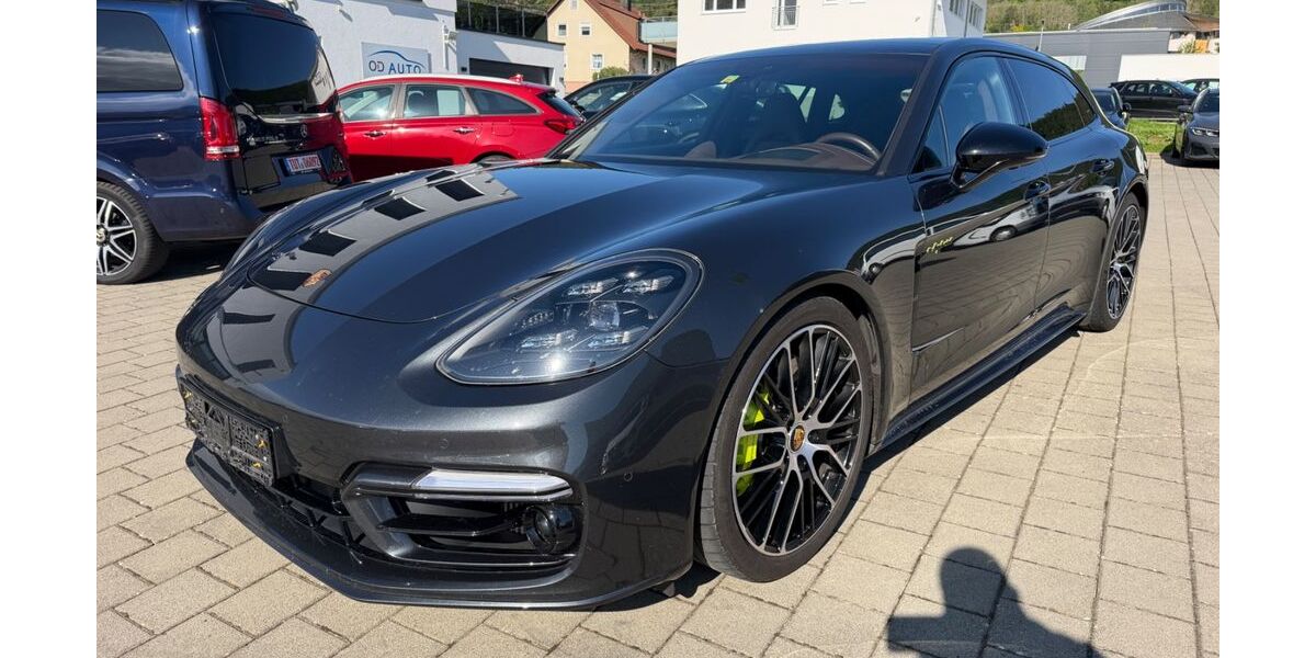 Porsche Panamera 97.000 km 78.900 &euro; Rietheim-Weilheim 78604