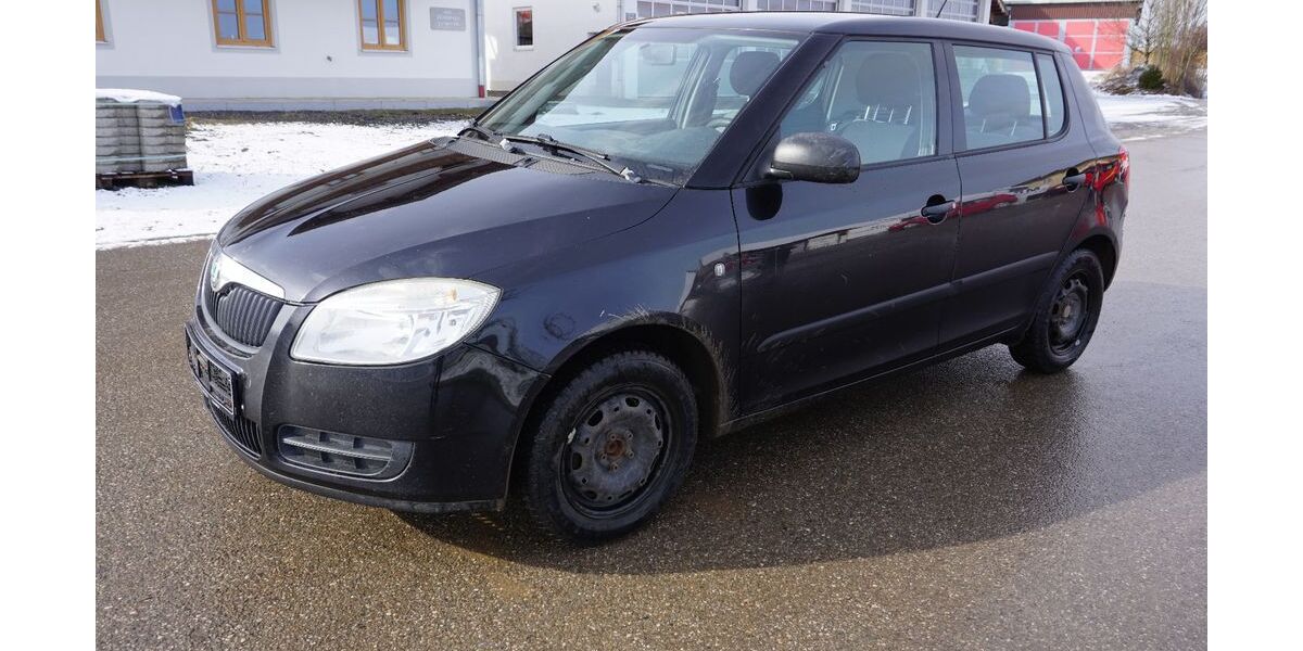 Skoda Fabia 246.200 km 1.290 &euro; Griesstätt 83556