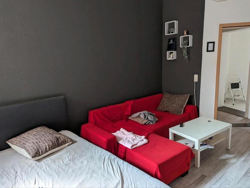 1 Raum Wohnung