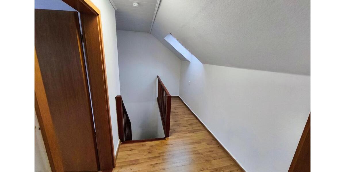 Doppelhaushälfte Jemgum - 5 Zimmer, 95 m&sup2;, 520&euro; | Angebot:25105717