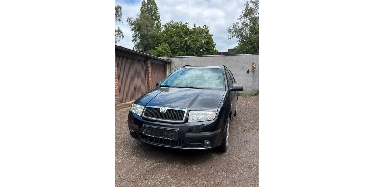 Skoda Fabia 200.000 km 2.000 &euro; krefeld 47798