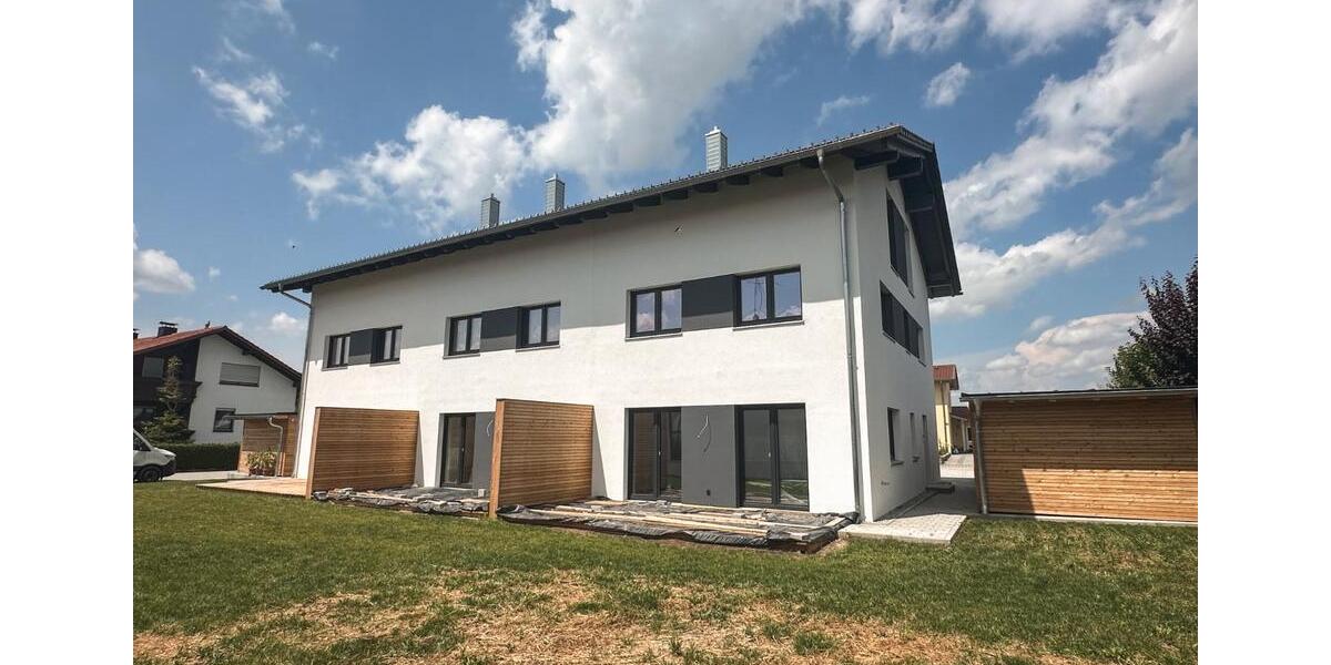 Reihenhaus Wallersdorf - 489.000&euro; | Angebot:26443834