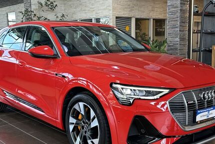 Audi e-tron 57.988 km 28.000 &euro; Eitorf 53783