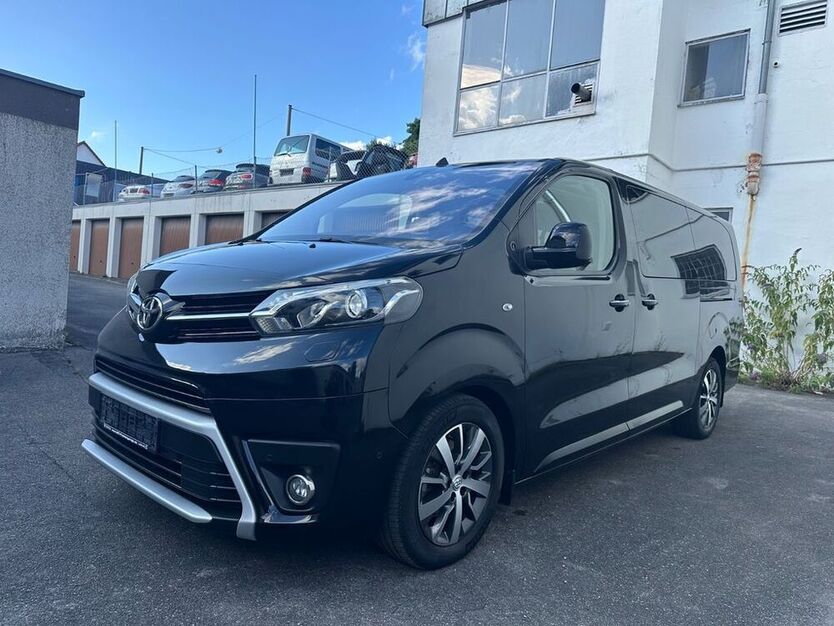 Proace (Verso)