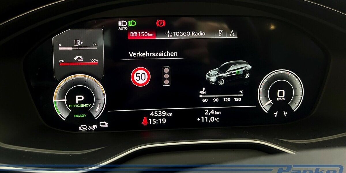 Audi Q5 50 TFSI e quattro advanced S-Line*Matrix*AHK* 4.539 km 44.990 &euro; Berlin 13187