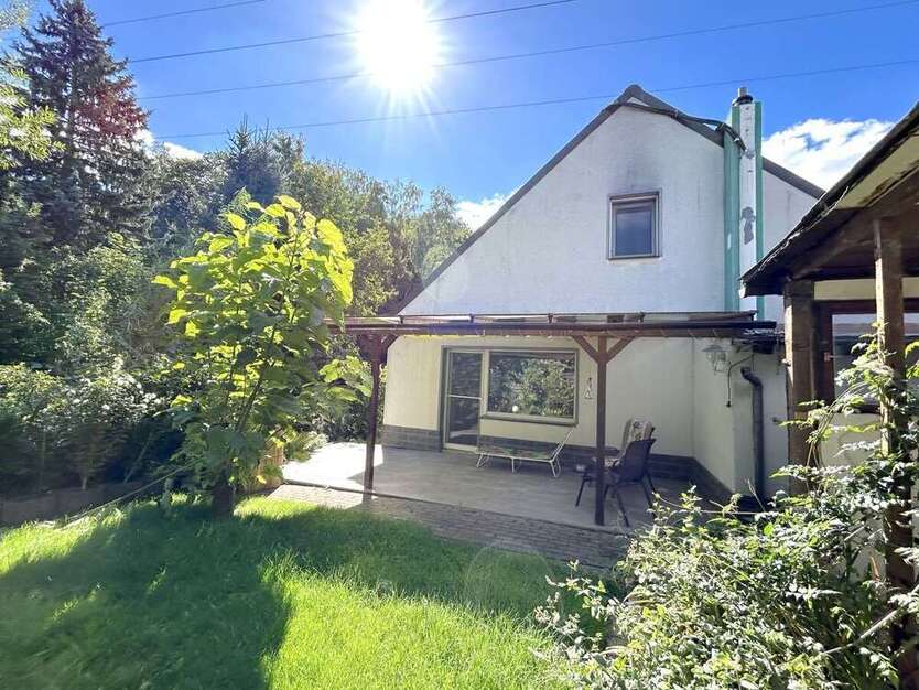 Haus zum Kaufen in Meerane 330.000 € 342 m²