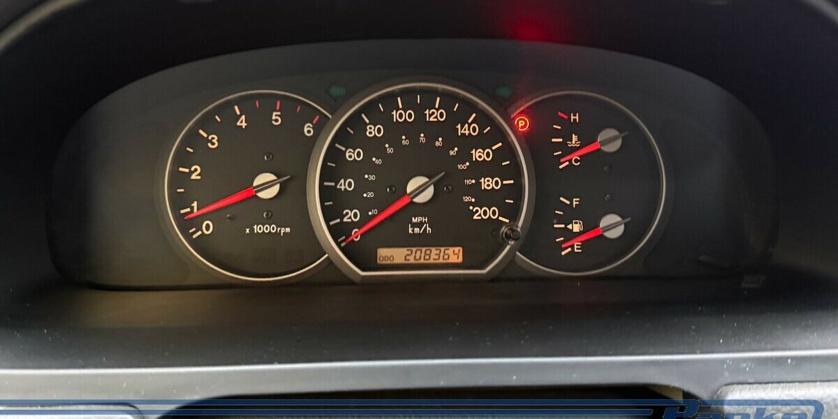 Kia Carnival 2.9 CRDi EX Aut.*6Sitz*Export*Pano*SHZ* 208.364 km 3.000 &euro; Berlin 13187