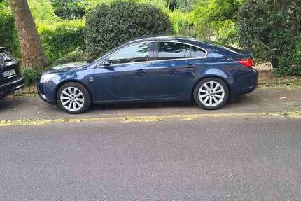 Opel Insignia 218.000 km 4.240 € Frankfurt am Main 60311