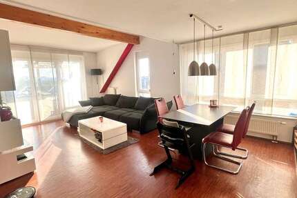 Wohnung Gärtringen - 4.5 Zimmer, 118 m&sup2;, 2.150&euro; | Angebot:26013155