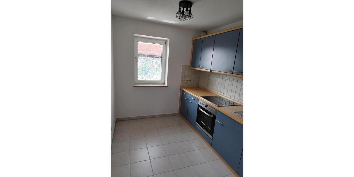 Etagenwohnung Ihlow - 2.5 Zimmer, 80 m&sup2;, 1.100&euro; | Angebot:26268016