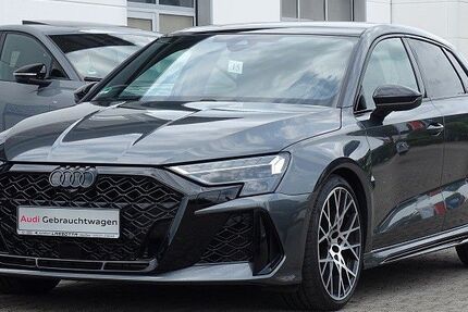 Audi RS3 5.610 km 59.900 &euro; Meißen 01662