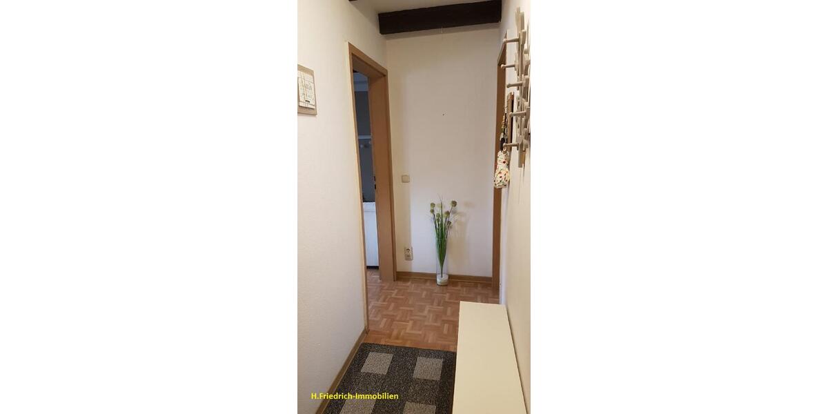 Etagenwohnung Seehausen (Altmark) - 2 Zimmer, 43 m&sup2;, 350&euro; | Angebot:25867825