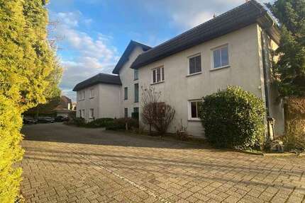 Haus zum Kaufen in Bad Dürrenberg 790.000 € 607 m² 19 zimmer