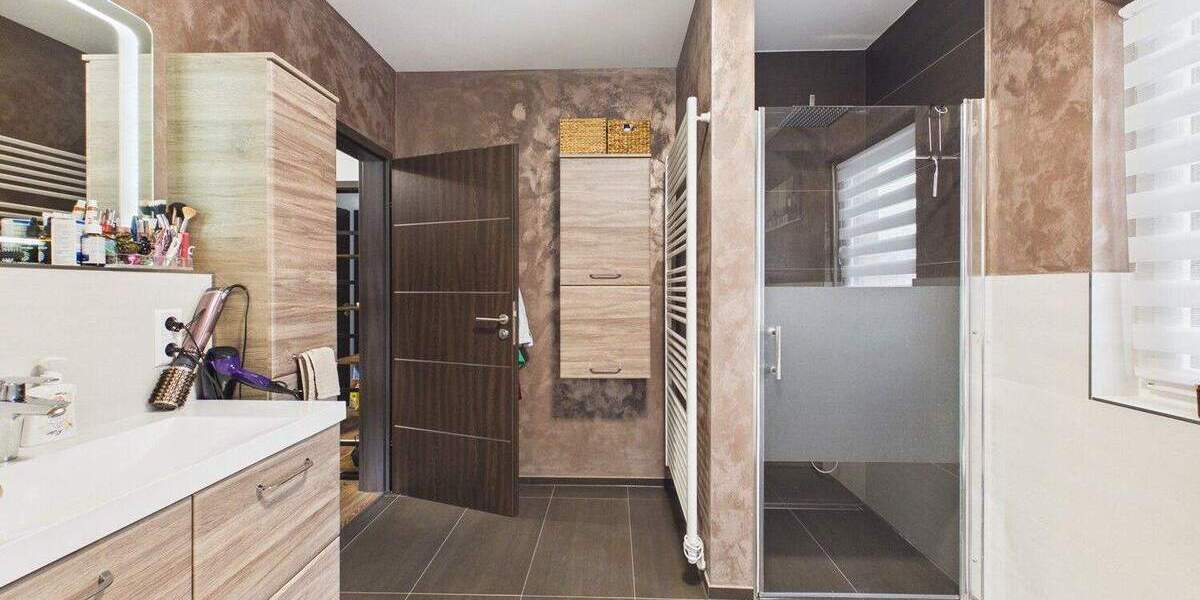 Einfamilienhaus Rottenburg an der Laaber Rottenburg - 4 Zimmer, 148 m&sup2;, 735.000&euro; | Angebot:24859075