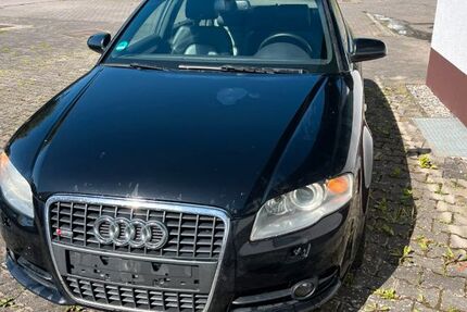 Audi A4 324.000 km 1.299 &euro; Glött 89353