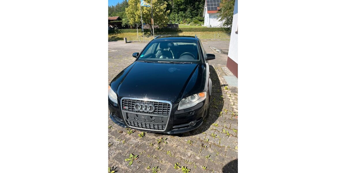 Audi A4 324.000 km 1.299 &euro; Glött 89353