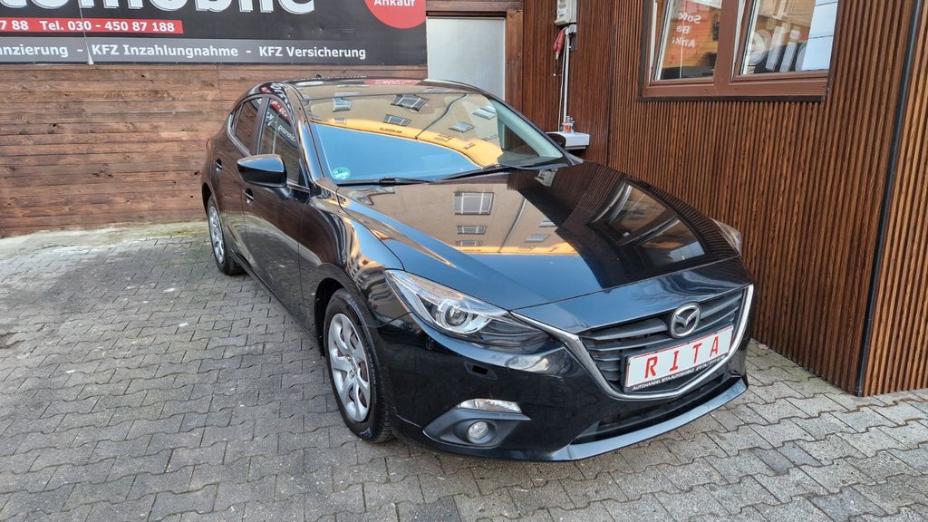 Mazda 3 102.677 km 12.980 &euro; Berlin 10627