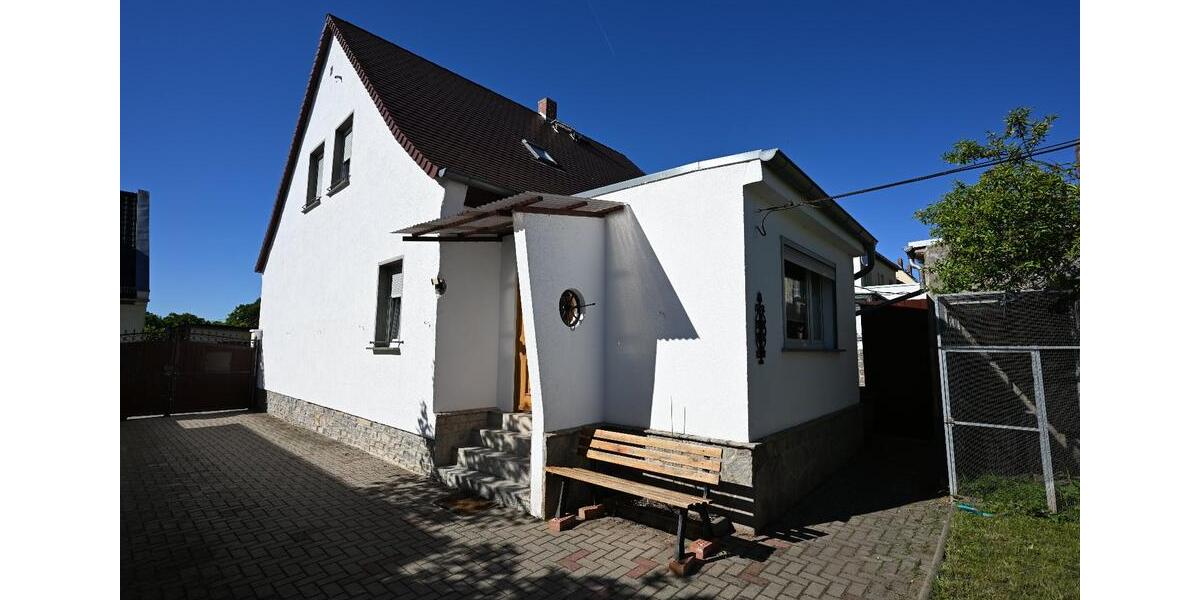 Einfamilienhaus Bernburg (Saale) - 7 Zimmer, 120 m&sup2;, 199.000&euro; | Angebot:26848490