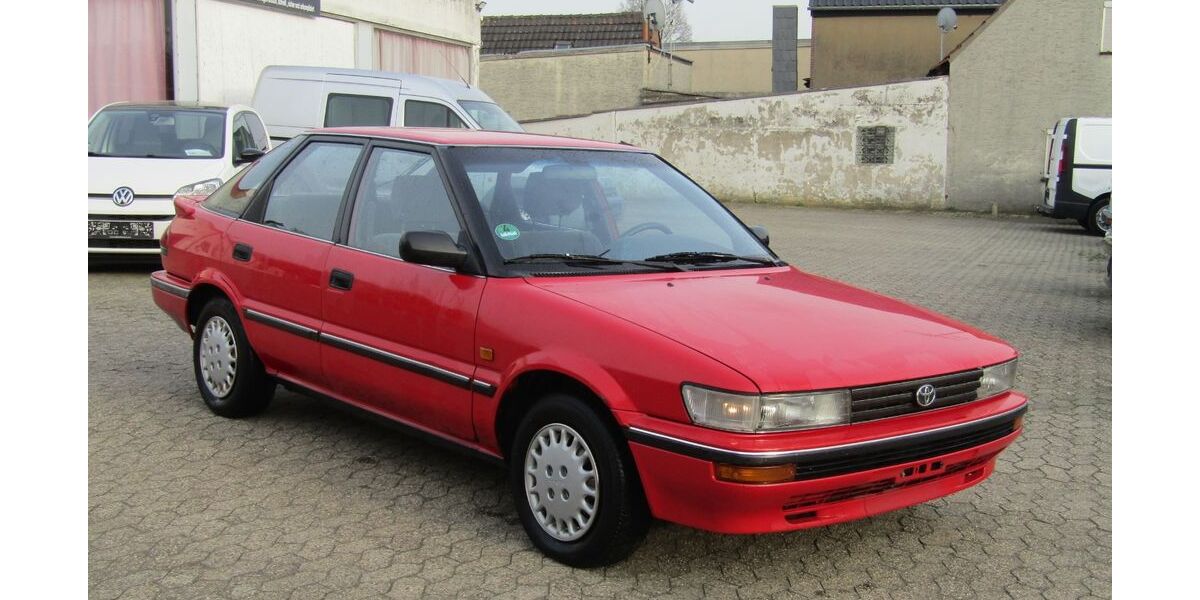 Toyota Corolla 200.000 km 2.100 &euro; Rommerskirchen 41569