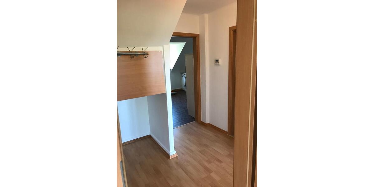 Dachgeschoßwohnung Saarbrücken West - 2 Zimmer, 50 m&sup2;, 97.500&euro; | Angebot:26848309
