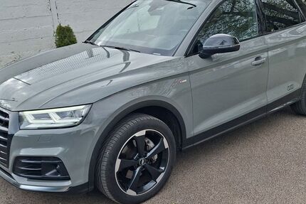 Audi Q5 110.000 km 27.950 &euro; Düsseldorf 40229