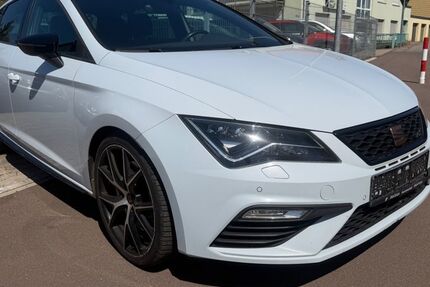 Seat Leon 89.821 km 21.490 &euro; Saarbrücken 66117