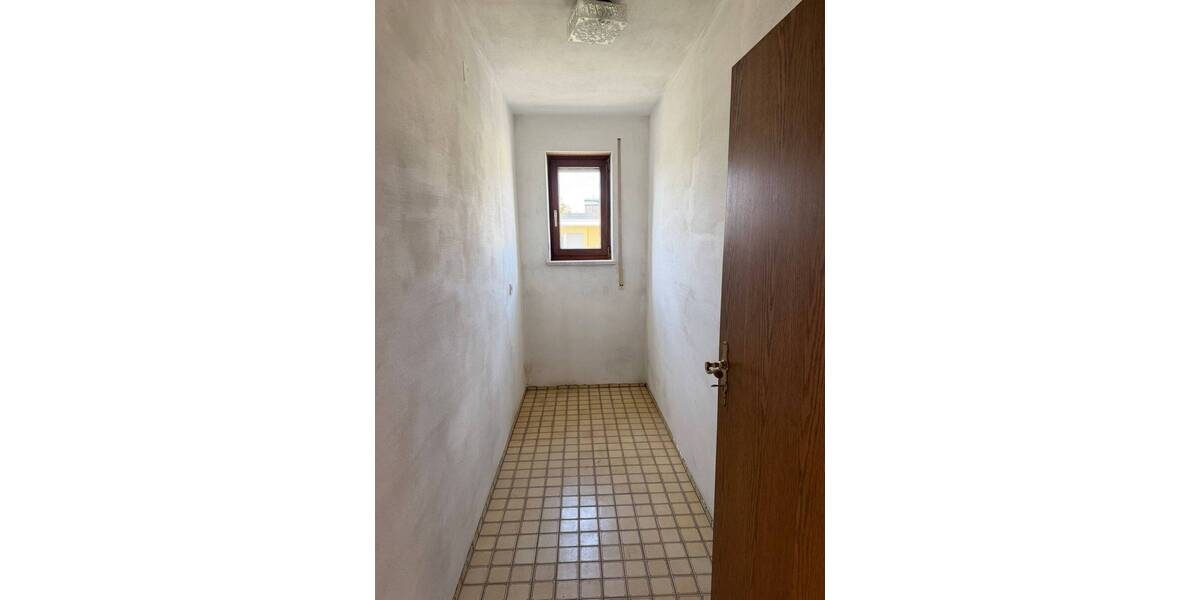 Einfamilienhaus Donauwörth - 8 Zimmer, 160 m&sup2;, 385.000&euro; | Angebot:26852131