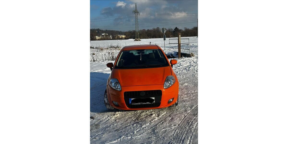 Fiat Punto 136.000 km 2.450 &euro; Erlangen 91056