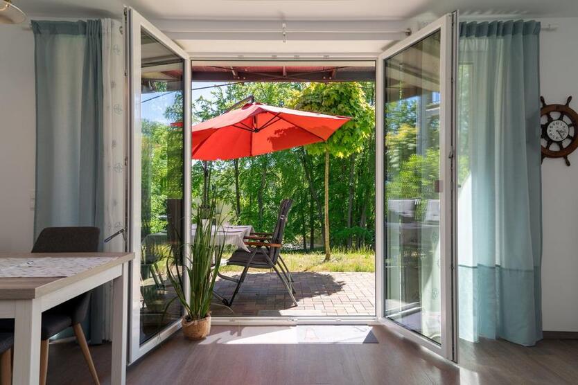 Sauna FerienWohnung Terrasse in Sellin auf Rügen am Meer