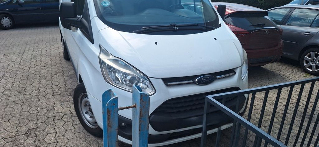 Ford Transit Custom 255.335 km 5.950 &euro; München 80637