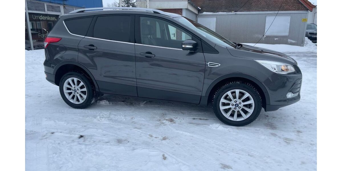 Ford Kuga 162.000 km 8.999 &euro; Kiel 24113