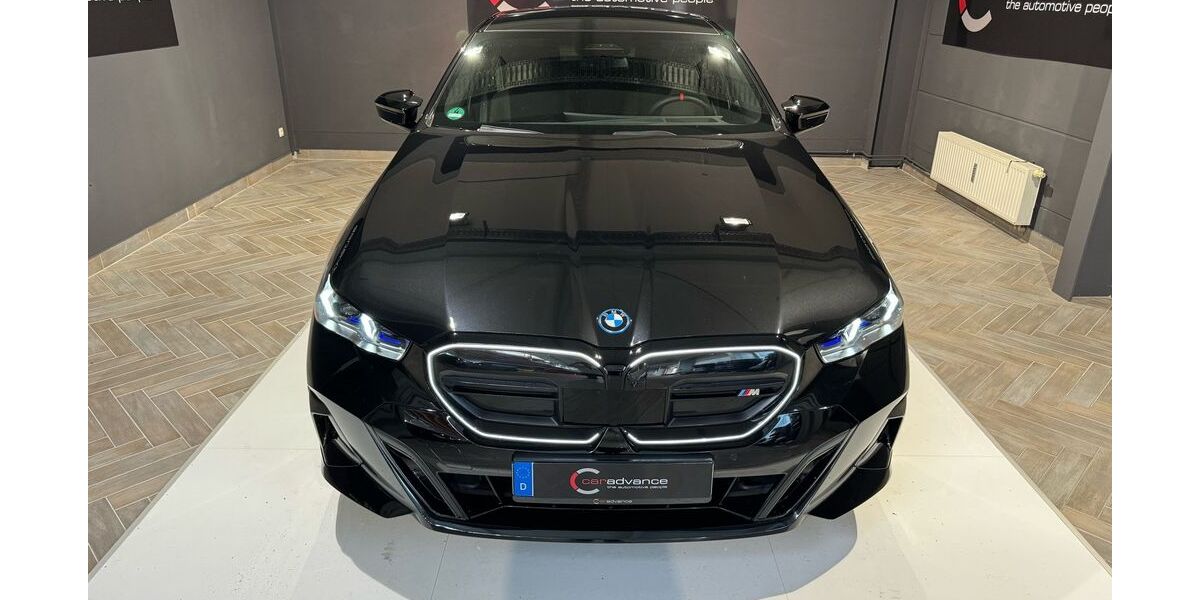 BMW i5 31.100 km 69.900 &euro; Sauerlach 82054