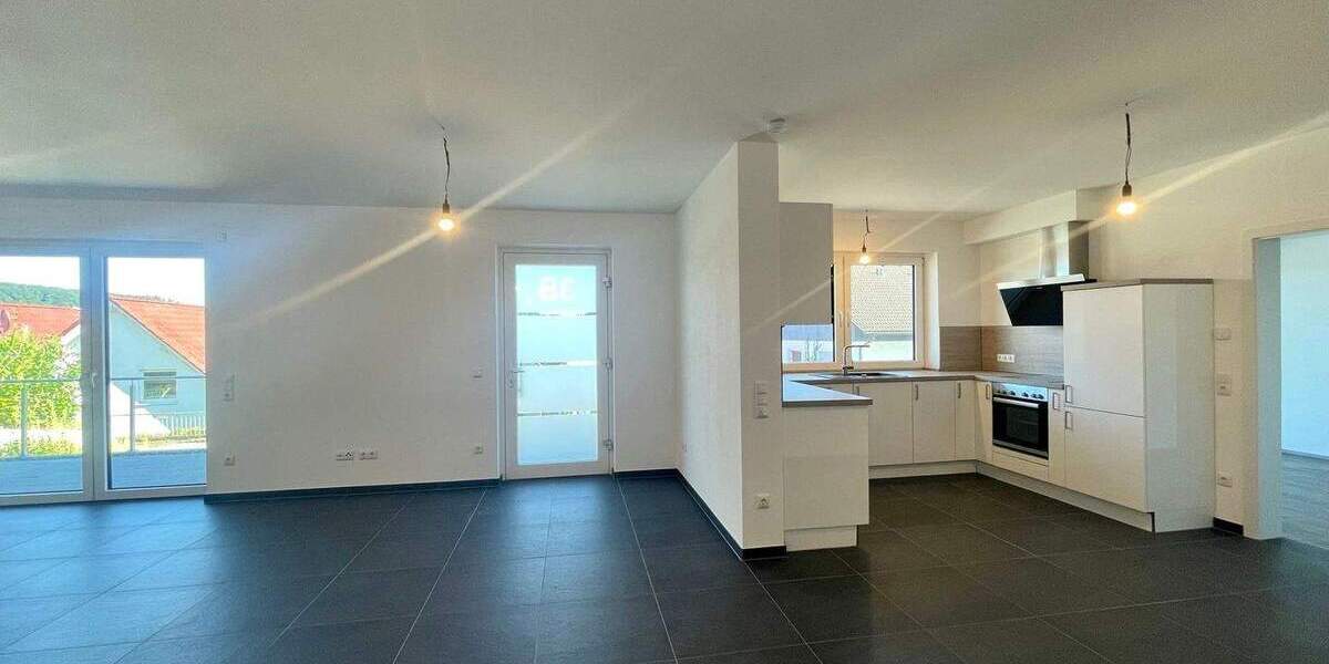 Etagenwohnung Balve - 2 Zimmer, 90 m&sup2;, 1.125&euro; | Angebot:25745764