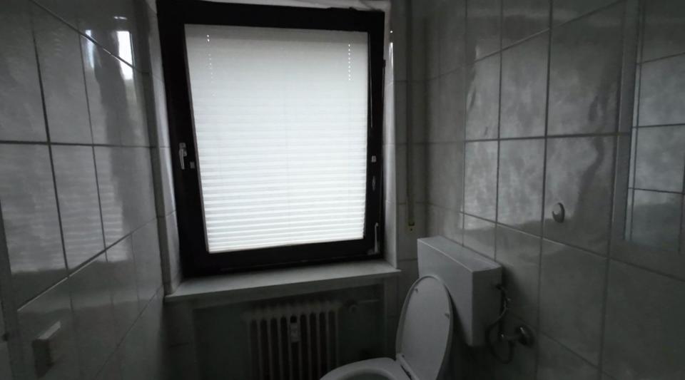 Erdgeschoßwohnung Frankenberg (Eder) - 4 Zimmer, 125 m&sup2;, 999&euro; | Angebot:26410135