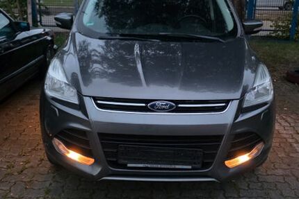 Ford Kuga 196.397 km 4.500 &euro; Neumünster 24539