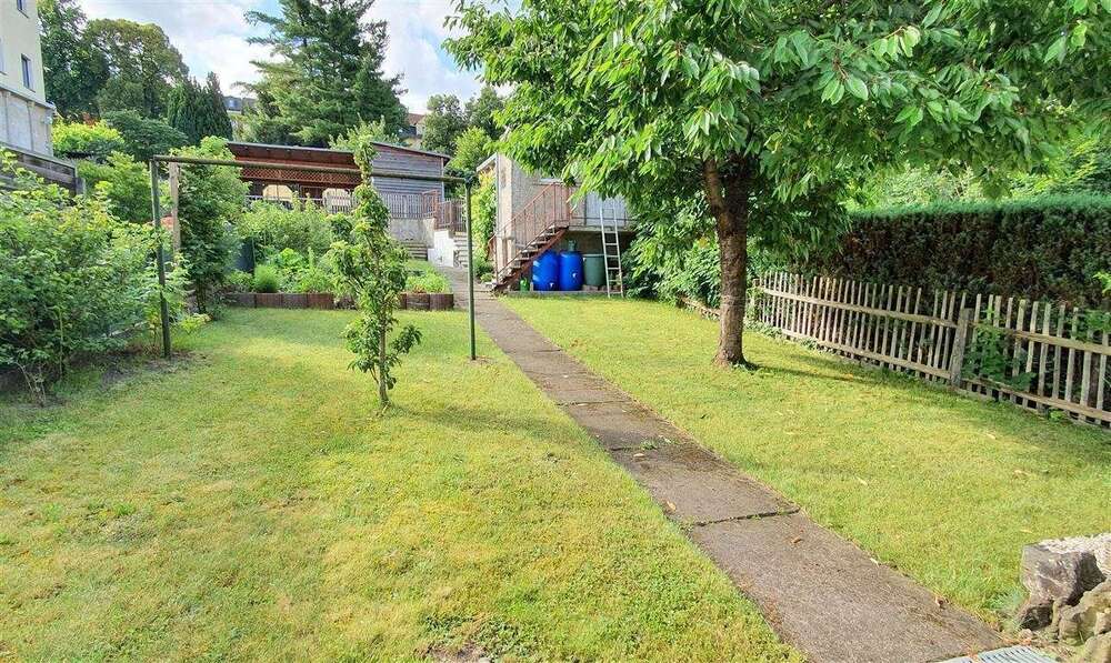 **keine Käuferprovision** Wohn- und Geschäftshaus in Pößneck mit schönem Garten - Mehrfamilienhaus, Wohnhaus Pößneck | Angebot:19742050