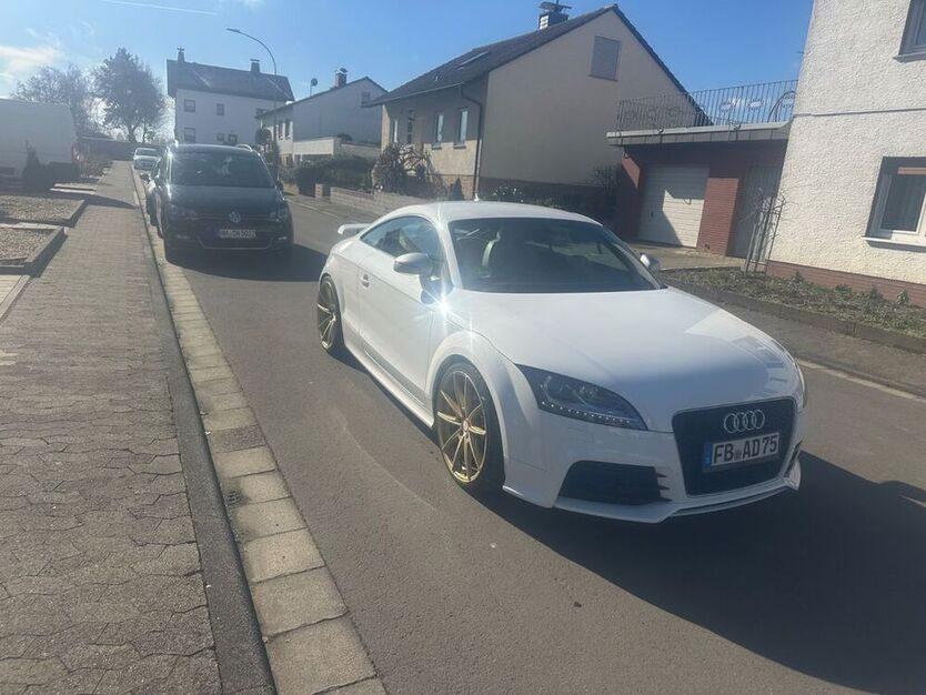 TT RS