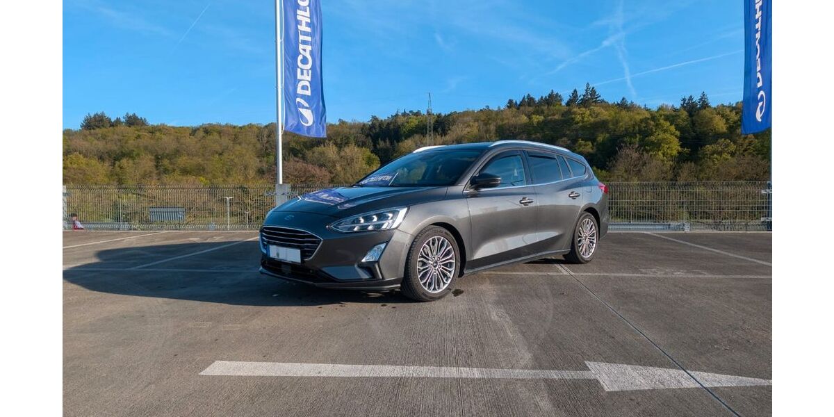 Ford Focus 99.800 km 17.500 &euro; Reichenbach an der Fils 73262