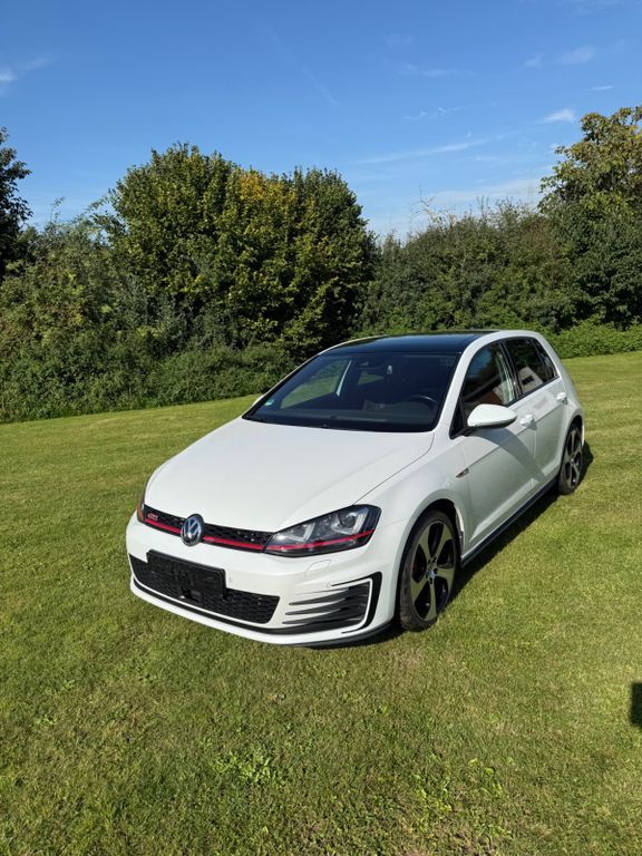VW Golf 125.080 km 17.200 € Todtenweis 86447