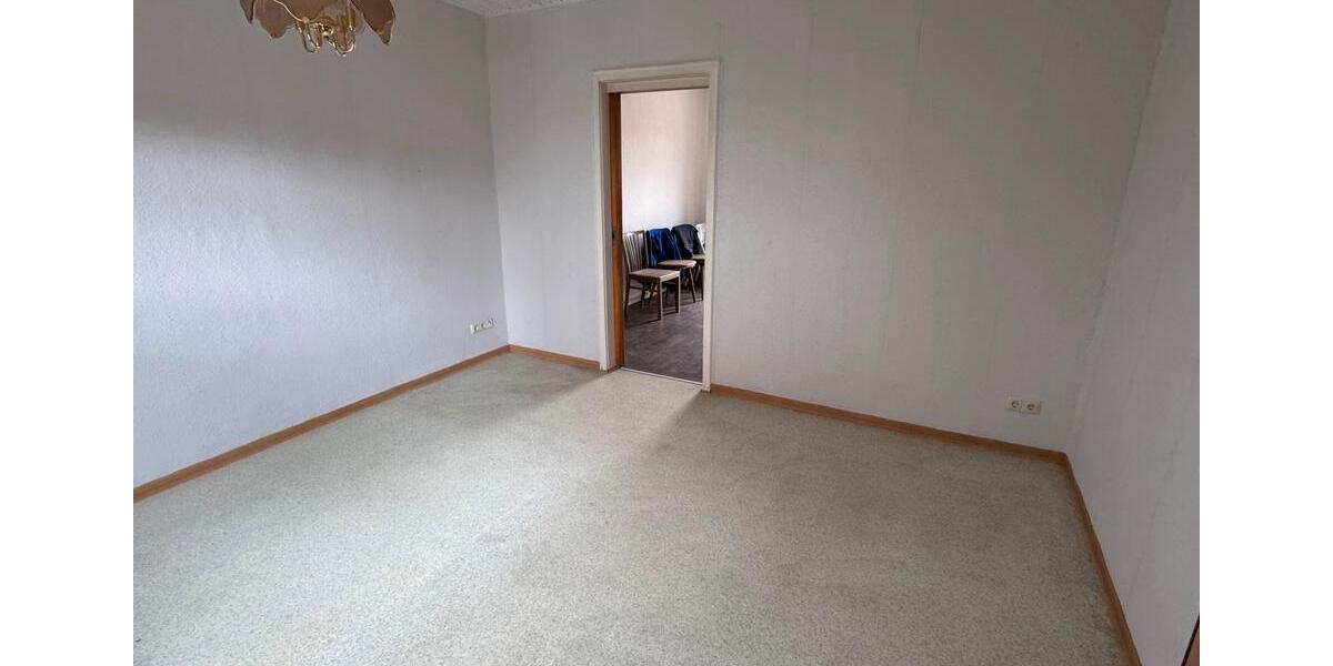 Einfamilienhaus Amöneburg - 7 Zimmer, 160 m&sup2;, 900&euro; | Angebot:25641968