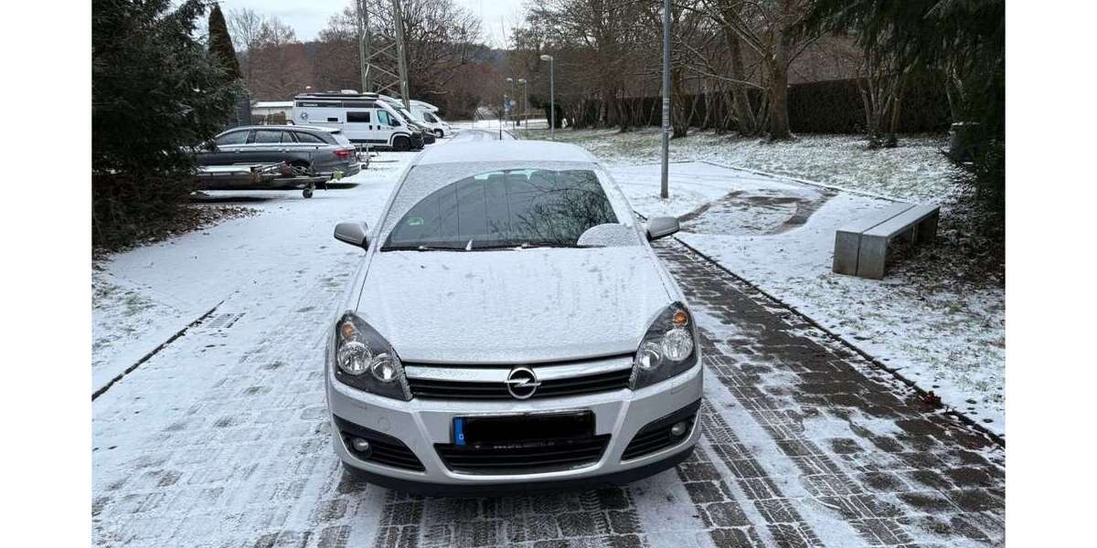 Opel Astra 49.899 km 3.999 &euro; Weil Im Schoenbuch 71093