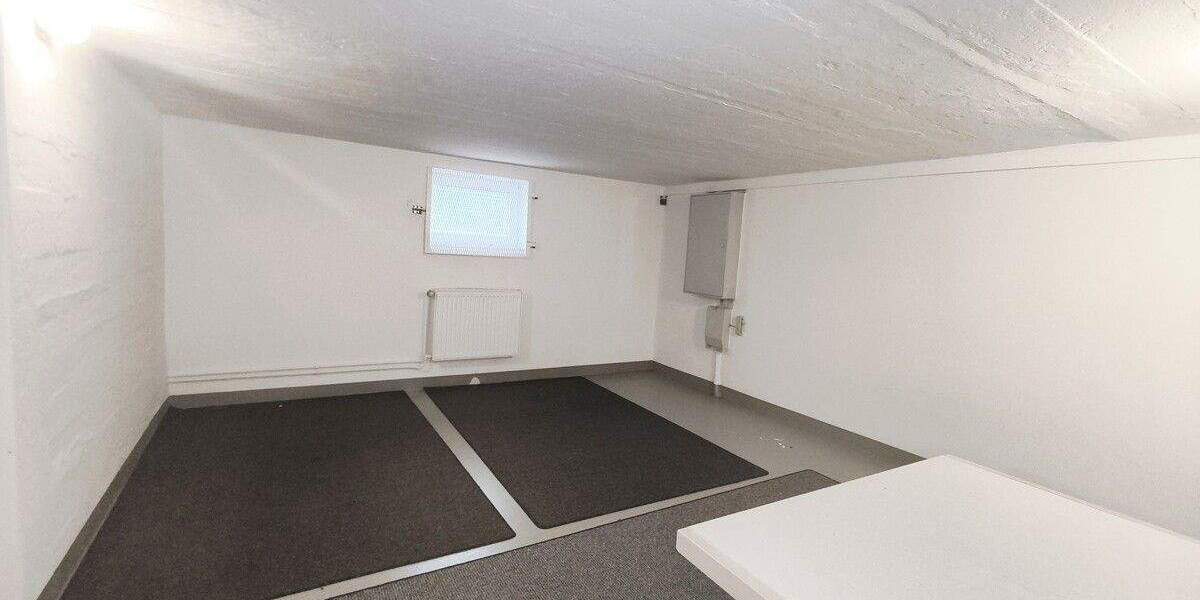 Mehrfamilienhaus, Wohnhaus Hagenow - 9 Zimmer, 265.000&euro; | Angebot:25730059