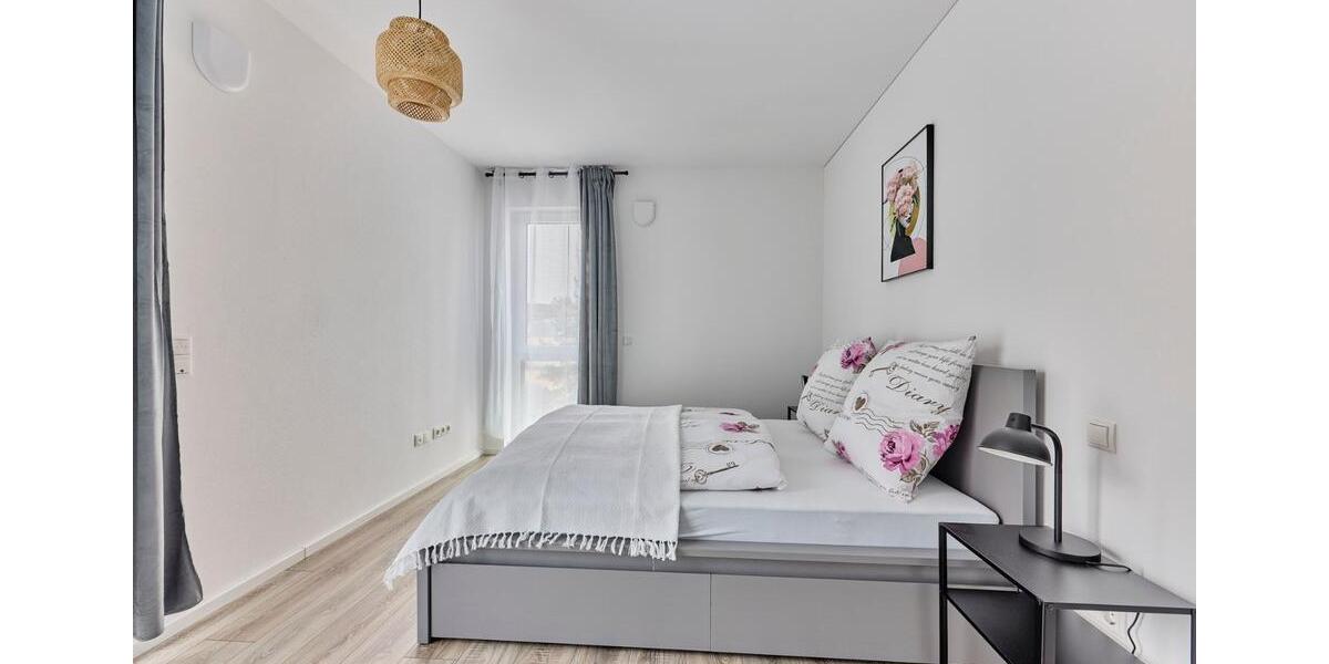 Etagenwohnung Bruchsal - 2 Zimmer, 74 m&sup2;, 1.190&euro; | Angebot:25973885