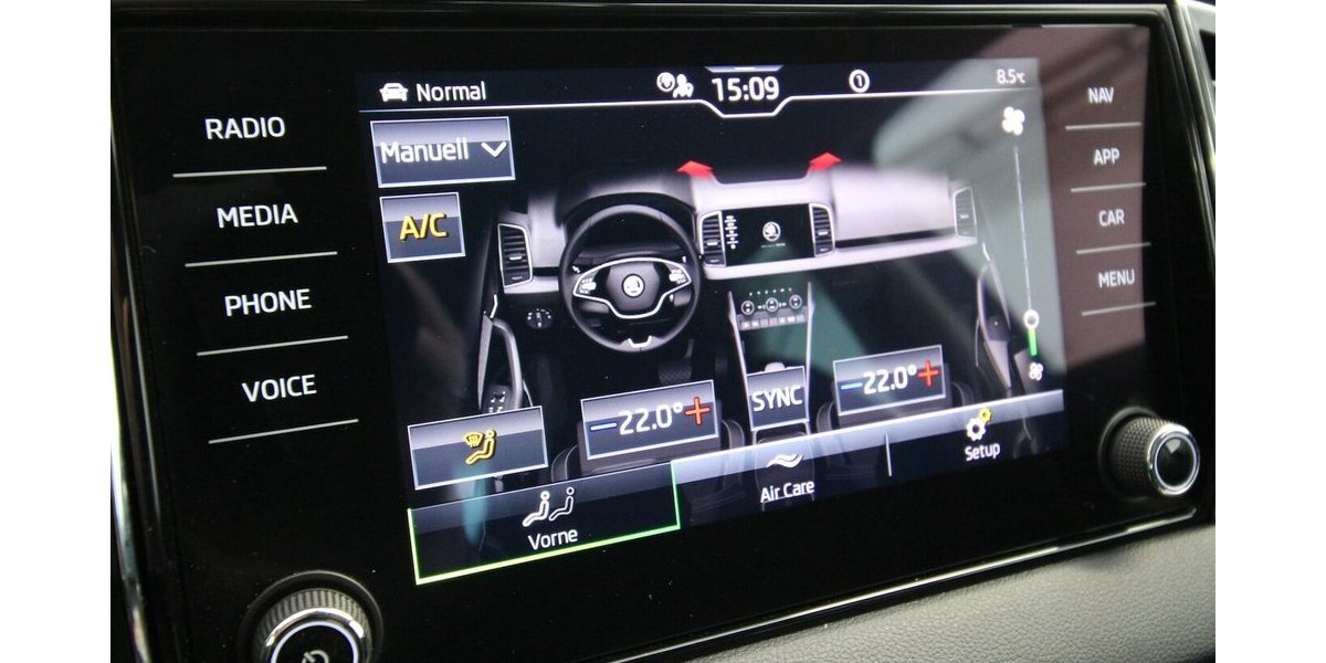 Skoda Karoq 2.0 TDI 7-DSG 4x4 Style LED+NAVI+KAMERA 172.628 km 17.000 &euro; Hagenow 19230